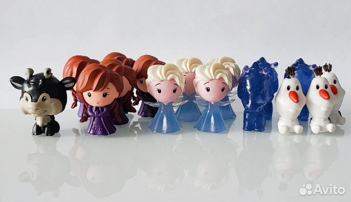 Игрушки из киндера, чупа- чупс (мультики)