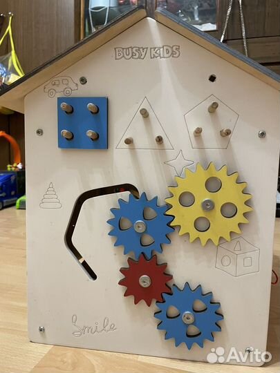 Бизиборд домик со светом