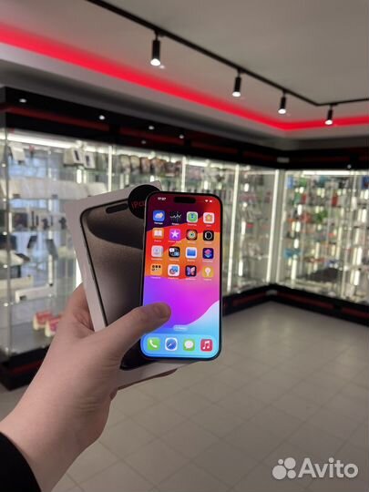 iPhone 15 Pro, 128 ГБ
