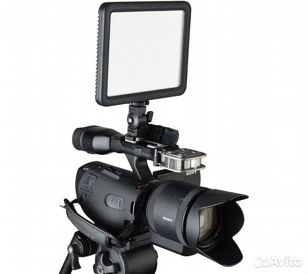 Осветитель светодиодный Godox ledp120C накамерный