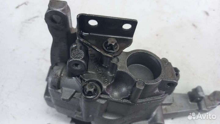 Масляный насос Mercedes W251 R-class