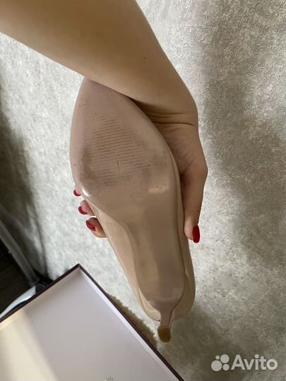 Туфли лодочки бежевые 37