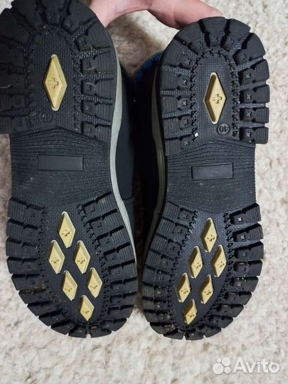 Кроссовки зимние 40 размер