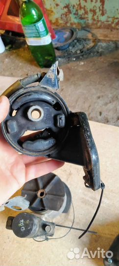 Подушки двигателя hyundai accent