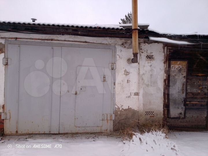 Гараж, > 30 м²