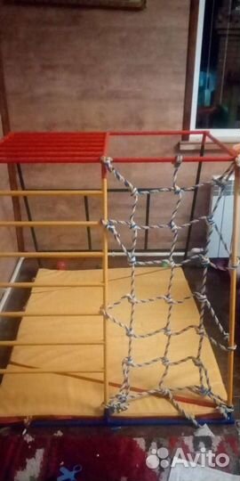 Детский спортивный комплекс