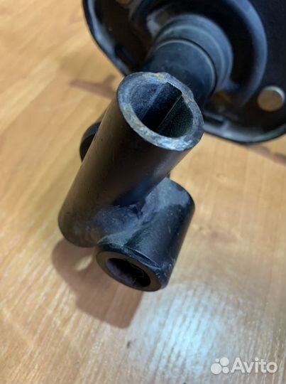 Отбойники задние Bmw e38