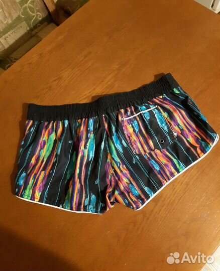 Шорты женские