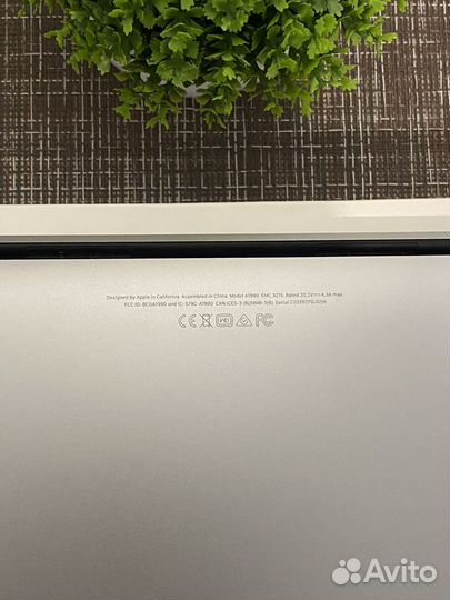Macbook pro 15 2018 i7 16gb