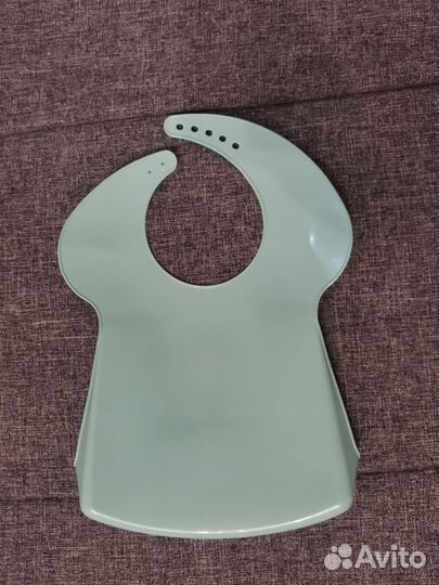 Нагрудник для кормления