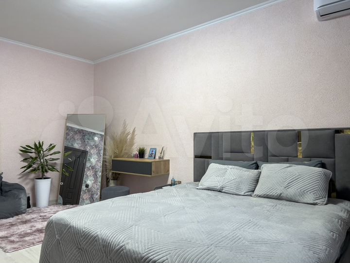 3-к. квартира, 90 м², 4/7 эт.
