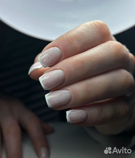 Маникюр