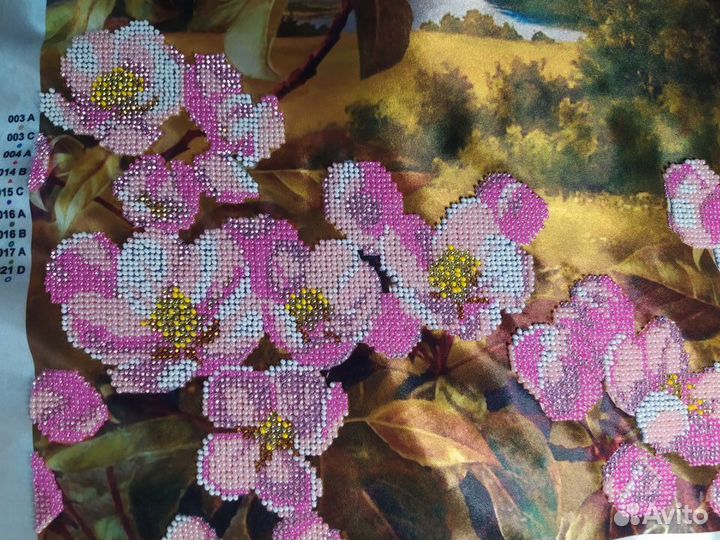 Картины вышитые бисером