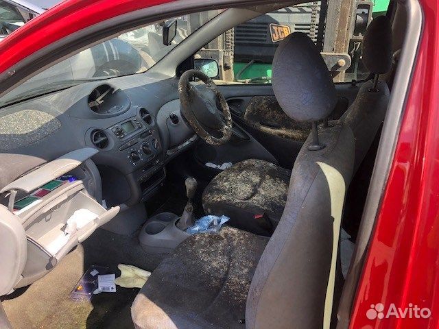 Разбор на запчасти Toyota Yaris