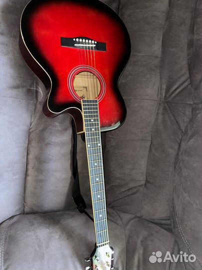 Акустическая гитара бу
