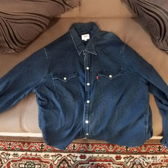 Джинсовая рубашка levis