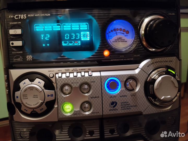 Музыкальный центр Philips FW-C785