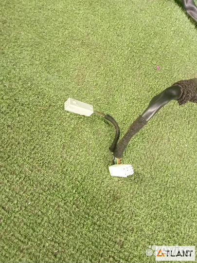 Зеркало переднее правое mazda atenza