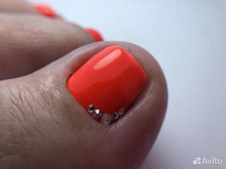 Маникюр, педикюр, гель лак, шеллак