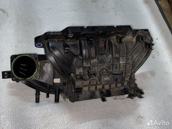 Впускной коллектор 1.4tsi CAX 03c129711ad