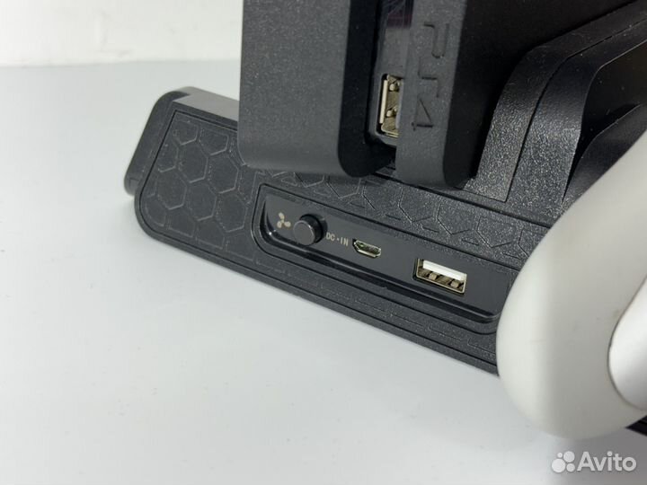 Sony PlayStation 4 Slim + подписка PS Plus Extra