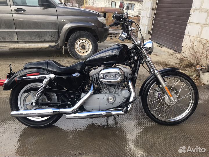 Harley Davidson sportster 883