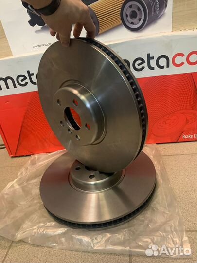 Диск тормозной передний BMW G11, G07, G30, G31,F90