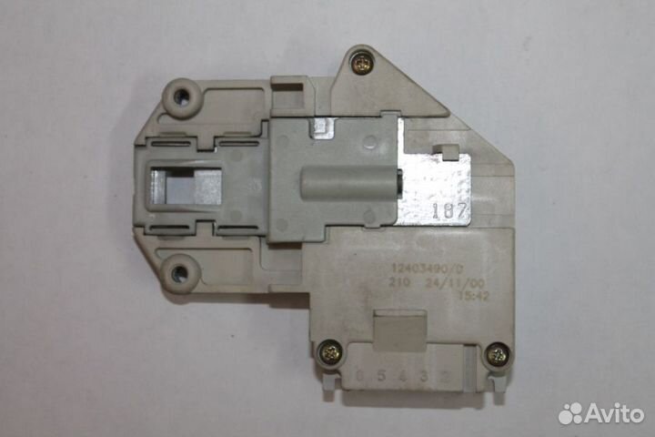 Устройство блокировки люка Electrolux 12403490 0 б