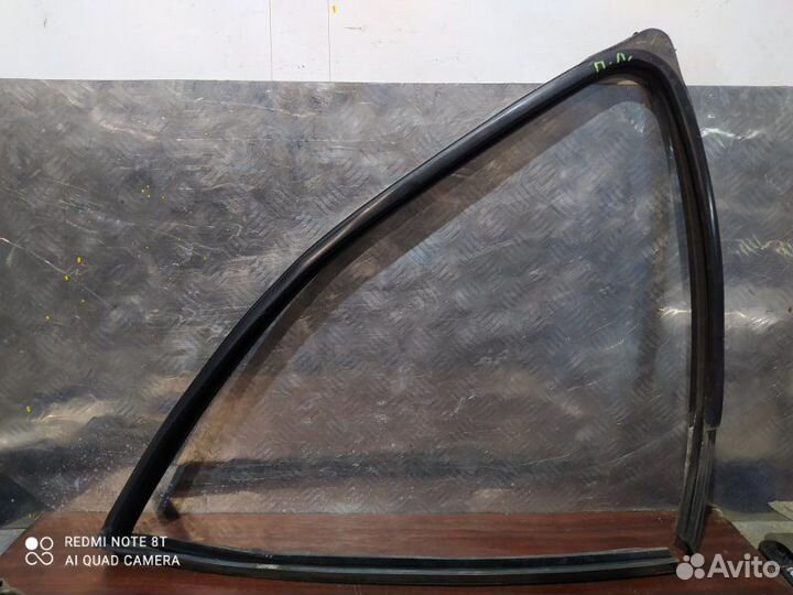 Уплотнитель стекла двери передний левый Renault