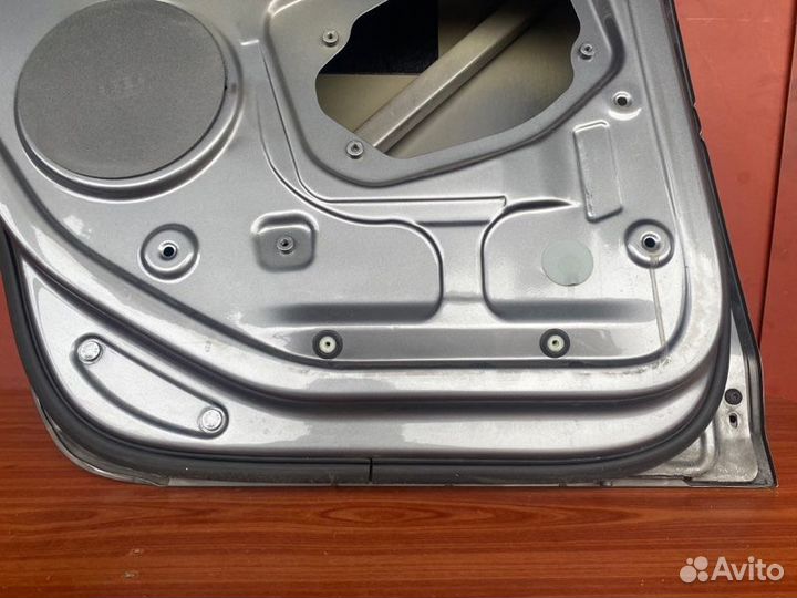 Дверь задняя левая Vw Golf 5+ BSE 2009