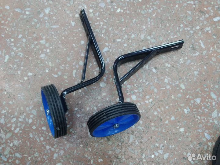 Колеса вспомогательные для велосипеда