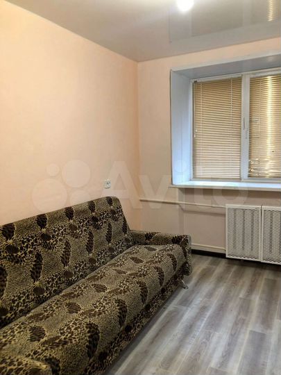 Комната 12 м² в 5-к., 2/5 эт.