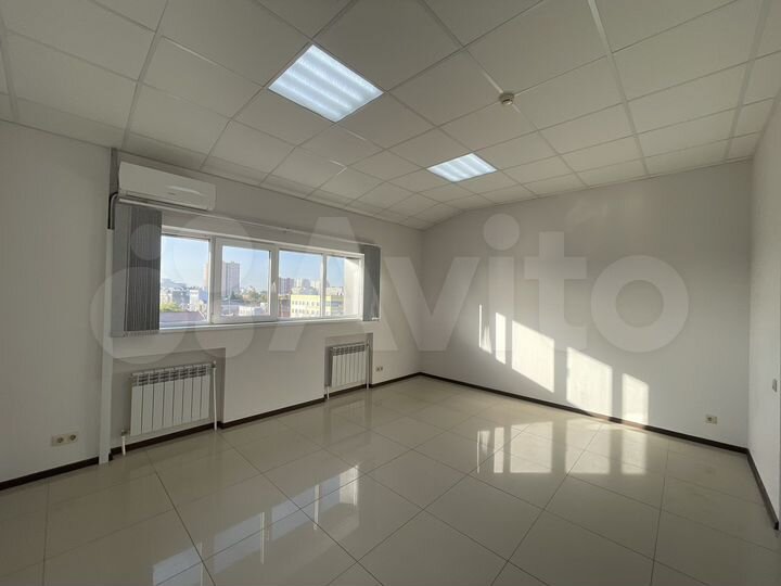 Офис с прекрасными закатами, 20 м²