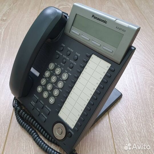 Системный телефон Panasonic KX-DT333RU-B