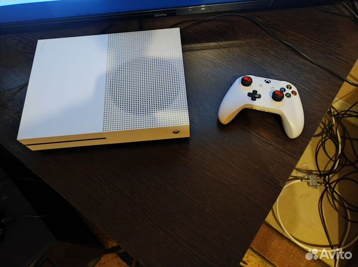 Xbox One s
