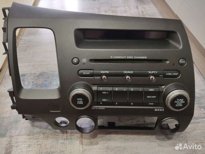 Штатная магнитола Honda Civic 4D