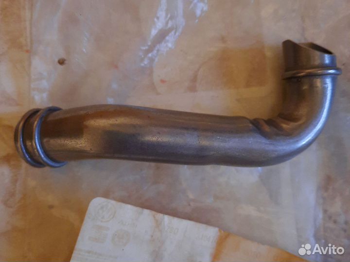 Трубка маслопровода VAG Audi A4 A6 A8 VW Passat