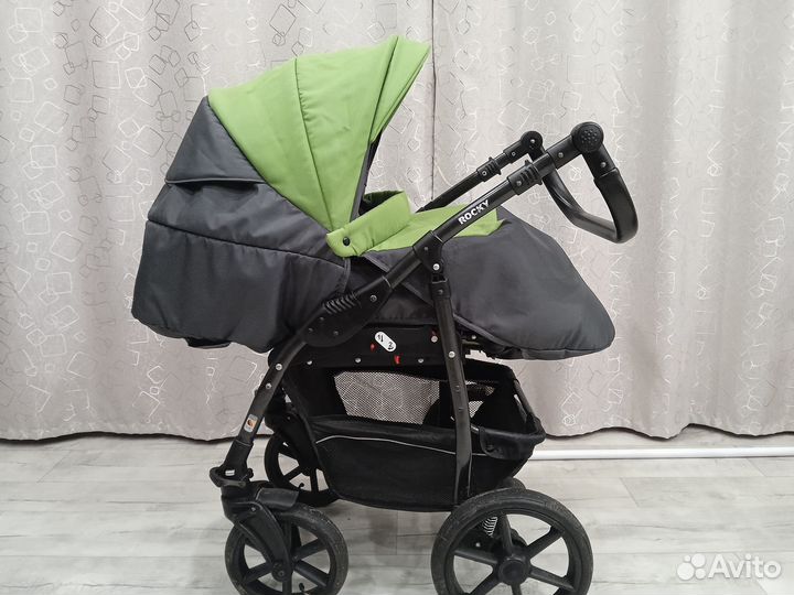 Продам детскую коляску