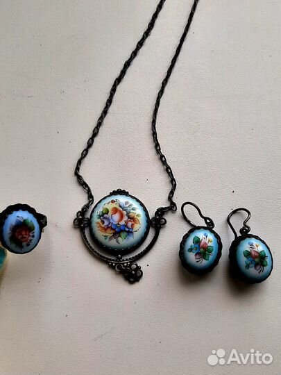 Гарнитур(кулон+кольцо+серьги)