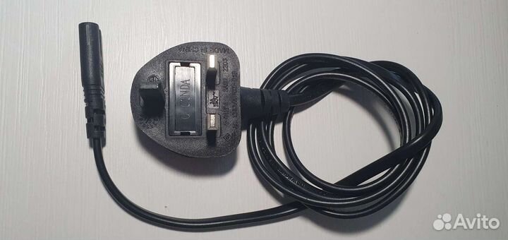 Кабель для подключения к сети