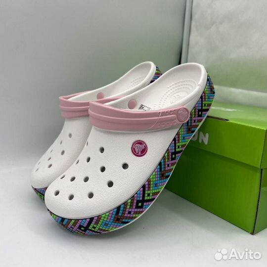 Crocs женские с мозаикой