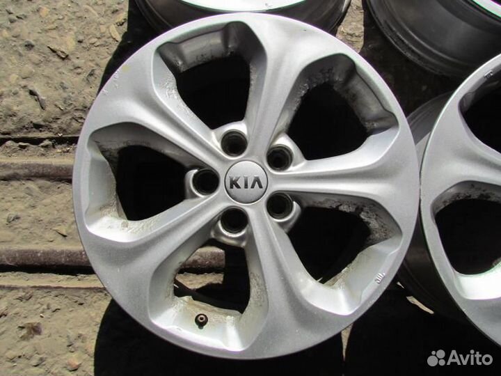 Диски KIA R17 Литые 5x114.3 J7 BD