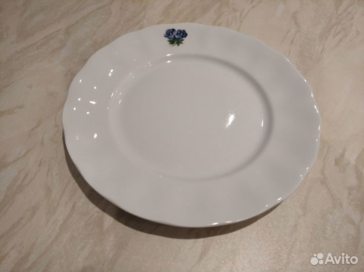 Тарелки костяной фарфор