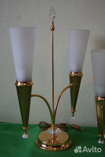 Люстра и два настольных светильника (комплект )