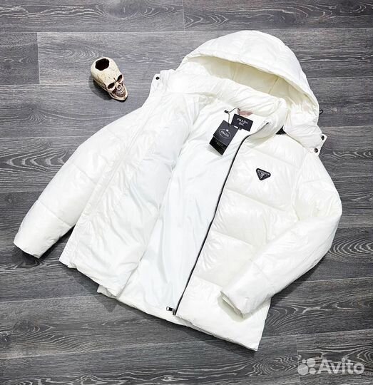 Зимние куртки Prada