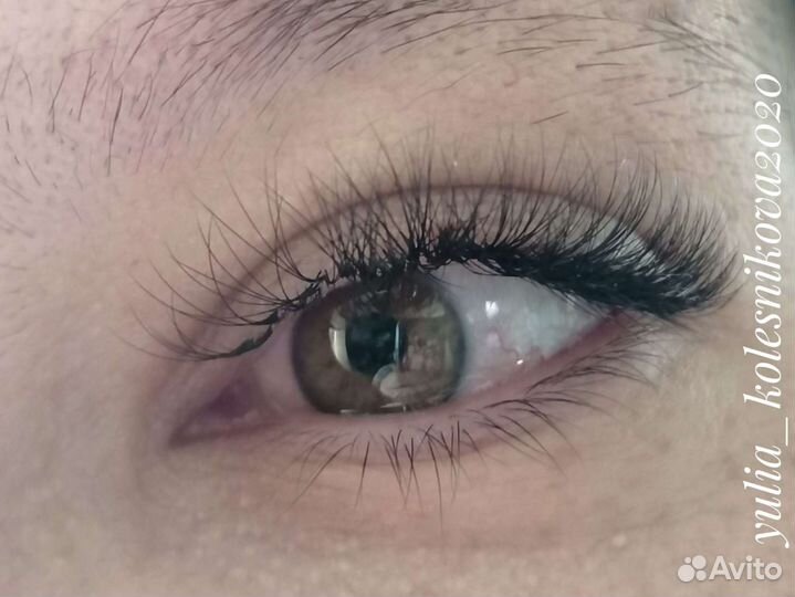 Наращивание ресничек