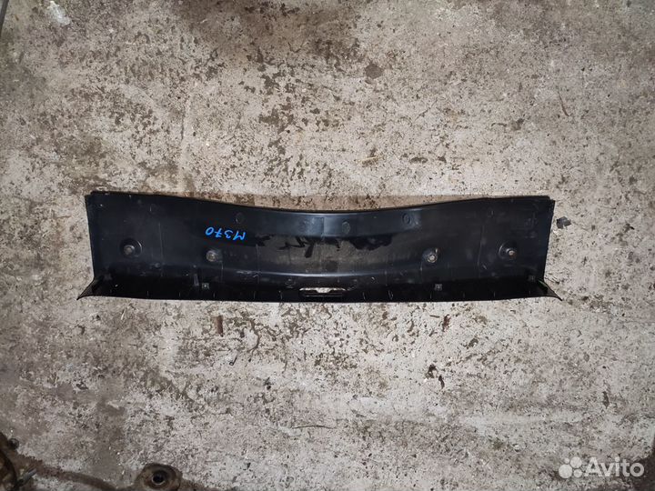 Накладка в багажник Форд фокус 2 Ford Focus 2