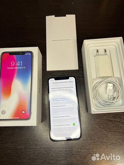 iPhone X, 64 ГБ