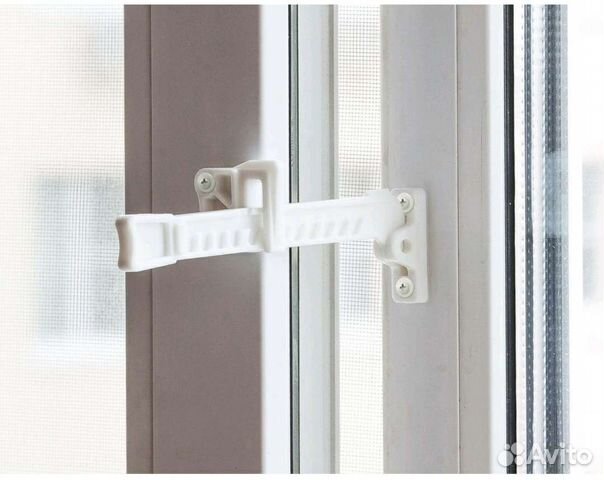 Ограничитель, замок на окно Гребёнка