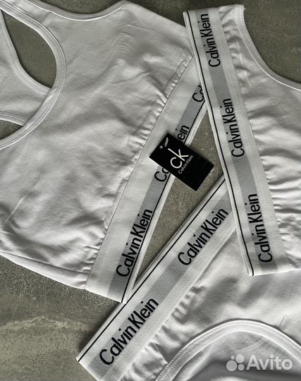 Комплект нижнего белья calvin klein белый